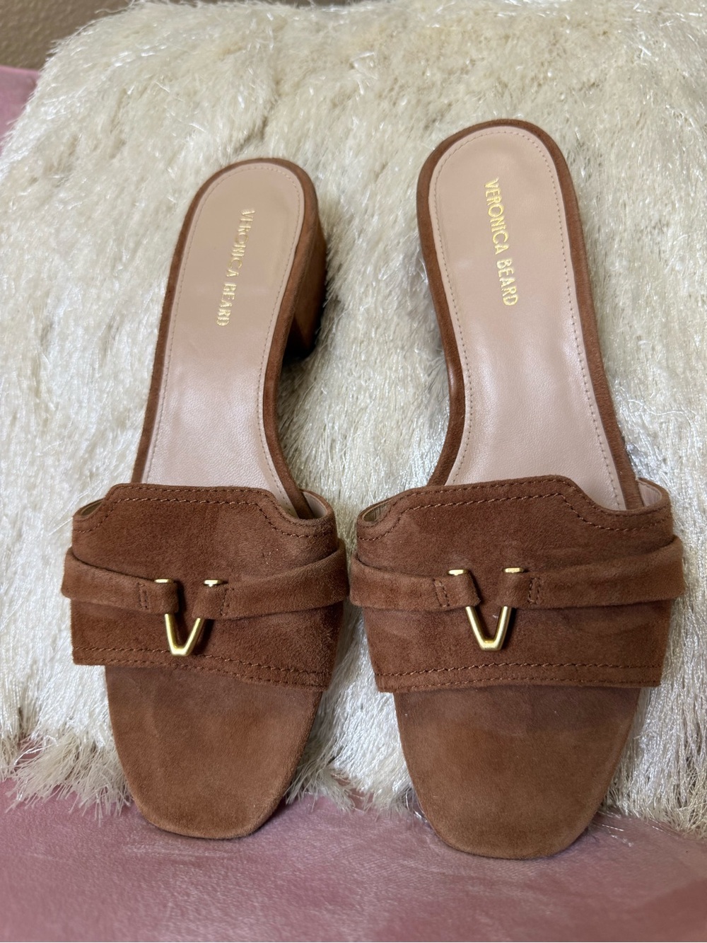 Authentic Veronica Beard Brown Suede Slide Sandals Gold Branded Accent Size 7.5